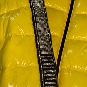 Switch Bubble Coat Size Large